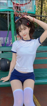 重庆狼队小胖微博助力青少年体育成长